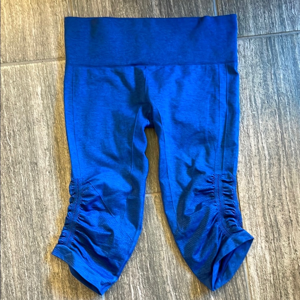 Lululemon Blue Ruched Knee-Length Leggings with Wide Waistband